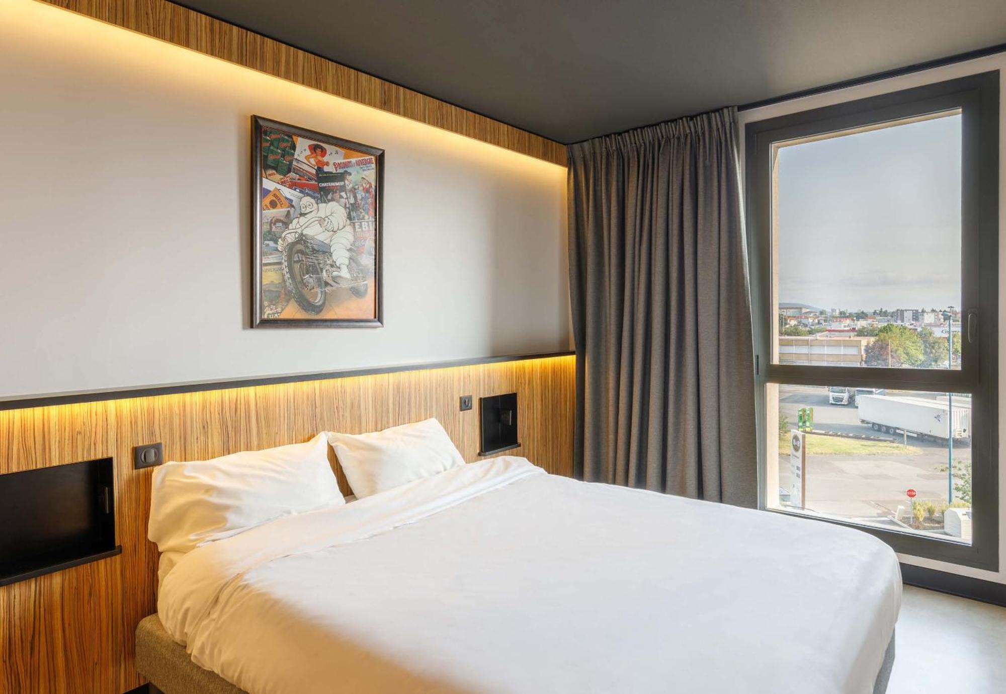 B&B Hotel Clermont-Ferrand A71-A75 La Meridienne エクステリア 写真